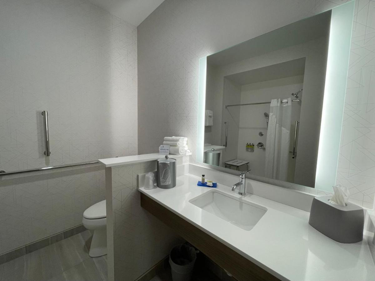 Holiday Inn Express & Suites - Ft. Smith - Airport By Ihg Fort Smith Luaran gambar