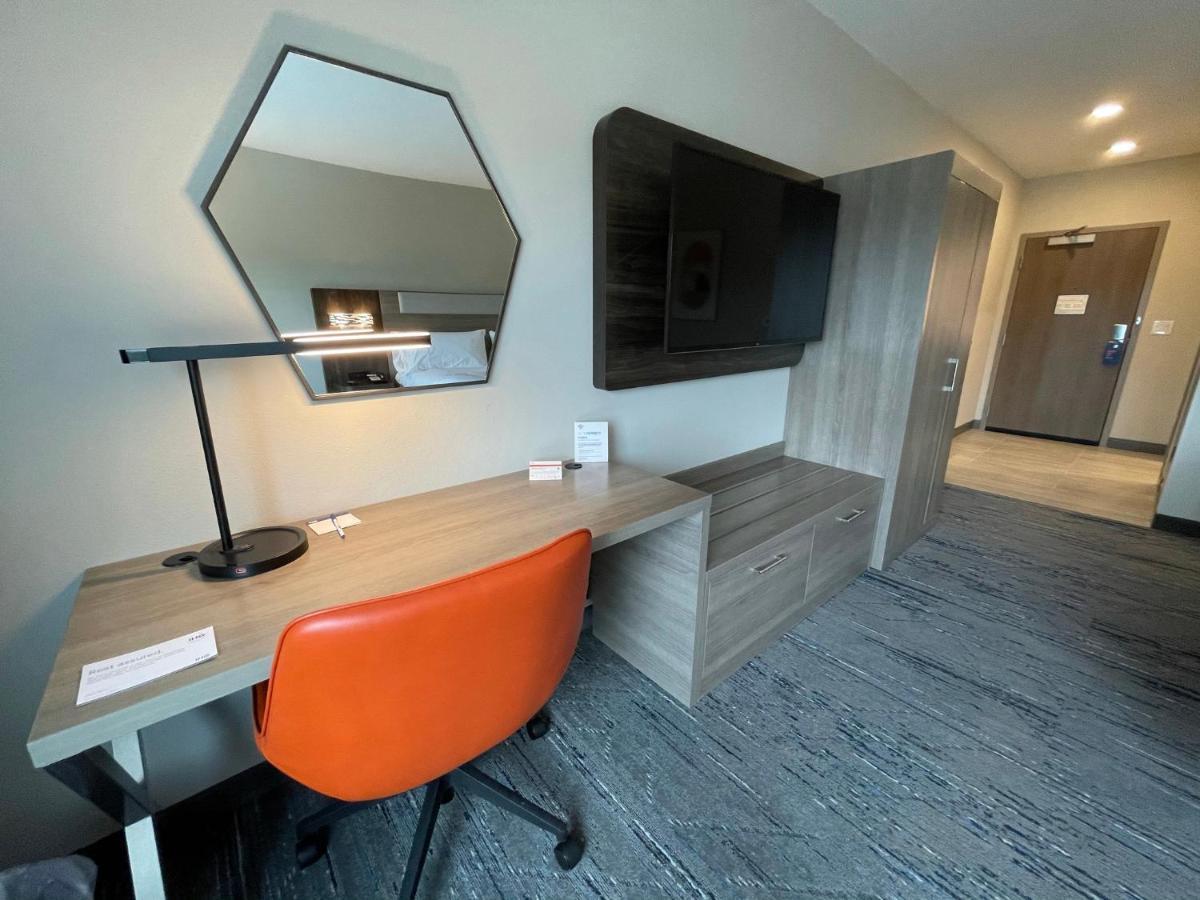 Holiday Inn Express & Suites - Ft. Smith - Airport By Ihg Fort Smith Luaran gambar