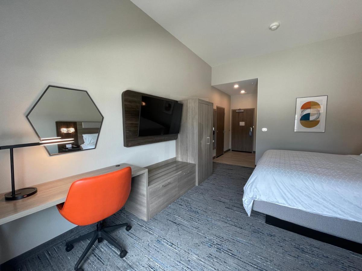 Holiday Inn Express & Suites - Ft. Smith - Airport By Ihg Fort Smith Luaran gambar