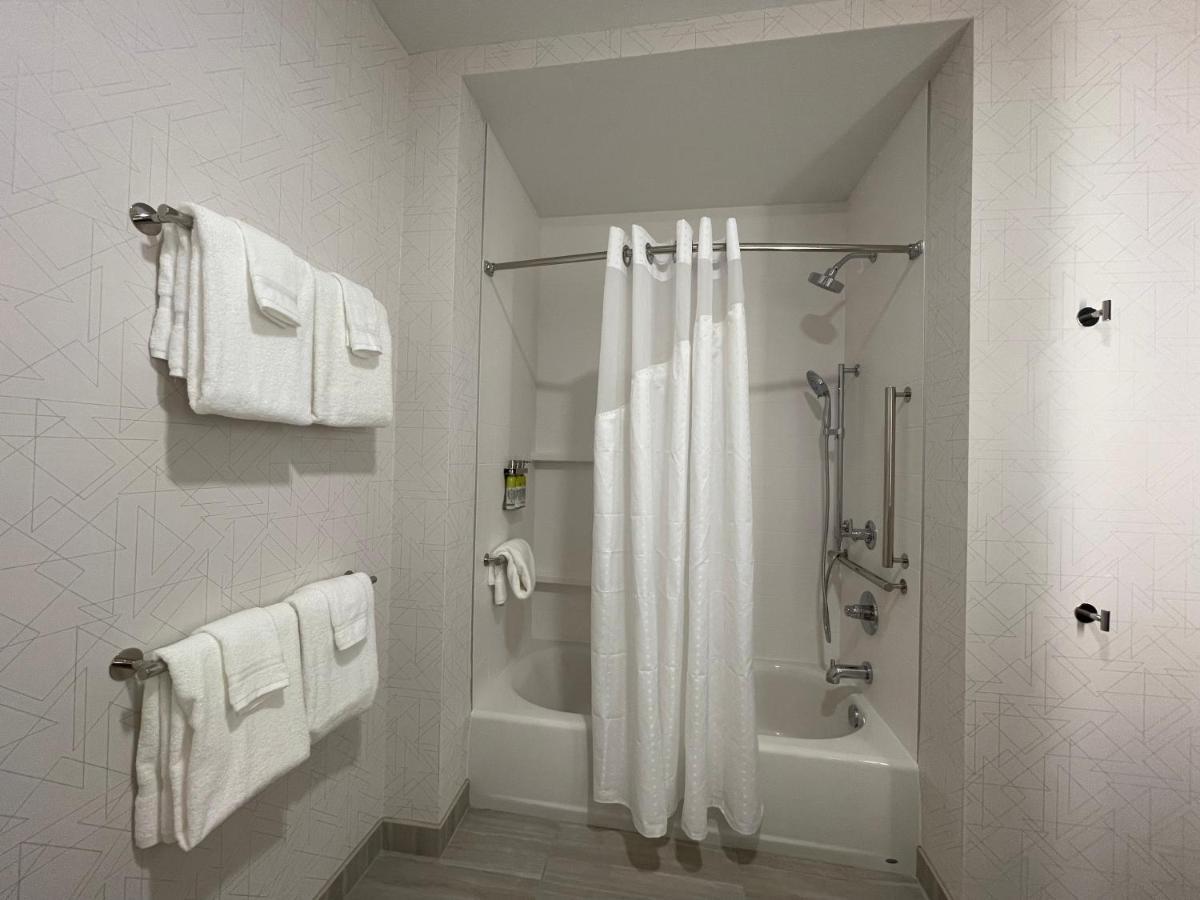 Holiday Inn Express & Suites - Ft. Smith - Airport By Ihg Fort Smith Luaran gambar